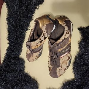 Make offer! Coach sneakers size 6 Make an offer!